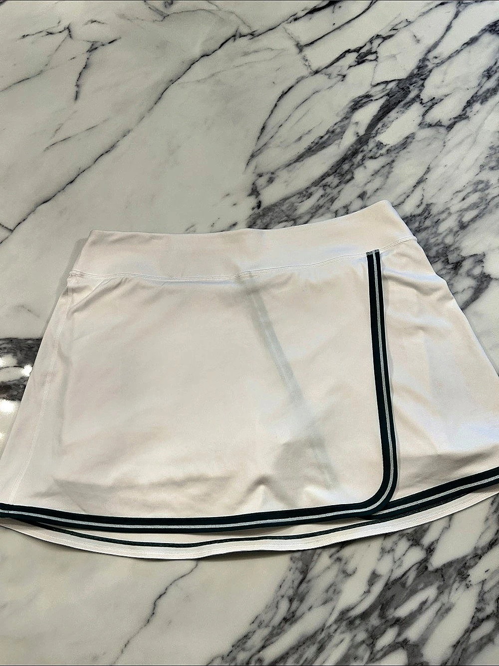 Athleta Crosscourt Tipped Skort Athletic White XL